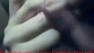 عشيقة شعر قصير تدخين