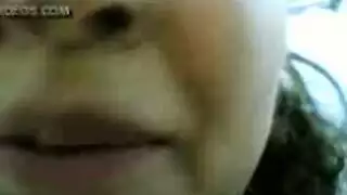 كس فتاة عربية الناري يتلقى ضربات هاردكور، تصرخ في النشوة