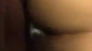 قضيب أسود كبير ينك مدلكة بقوة بدسار مزيف ضخم