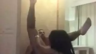 الابن يستمني علا بزاز